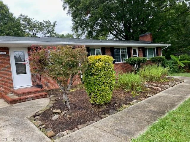 3841 Avera Avenue, Winston-salem, NC, 27106