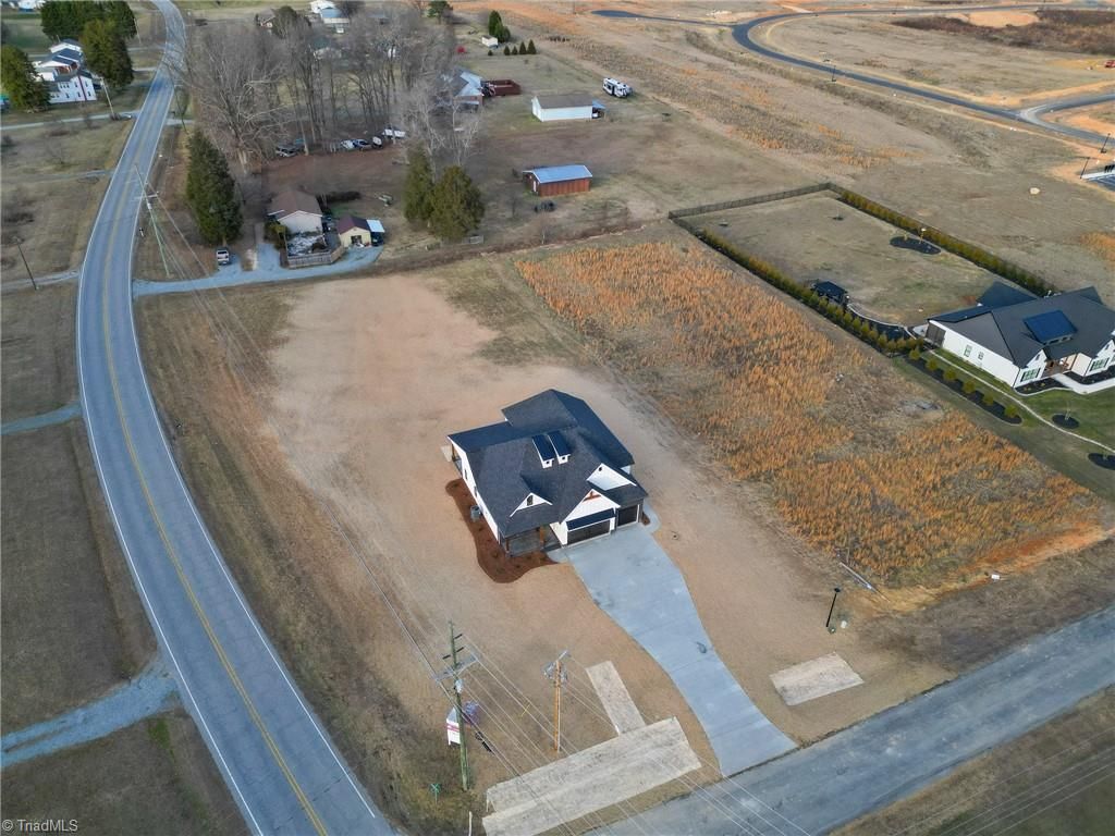 Photo of 117 Hanes Lane, Lexington, NC 27295 (MLS # 1206436)