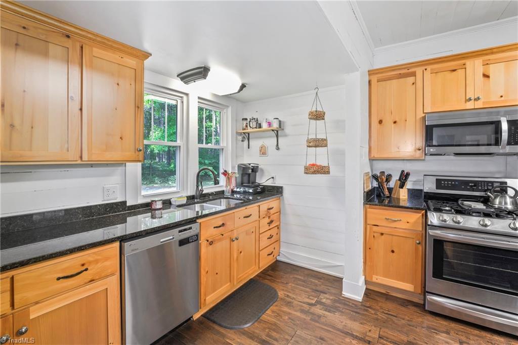 476 Bringle Ferry Road, Denton, North Carolina image 11