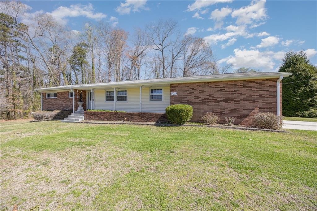5015 Shadygrove Lane, Greensboro, North Carolina image 4