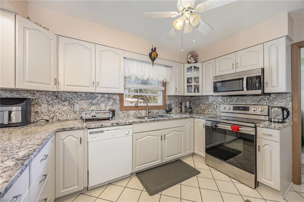 5015 Shadygrove Lane, Greensboro, North Carolina image 10