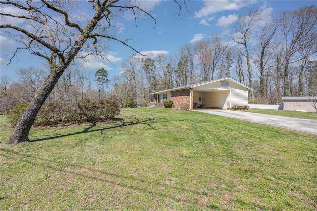 5015 Shadygrove Lane, Greensboro, North Carolina image 3