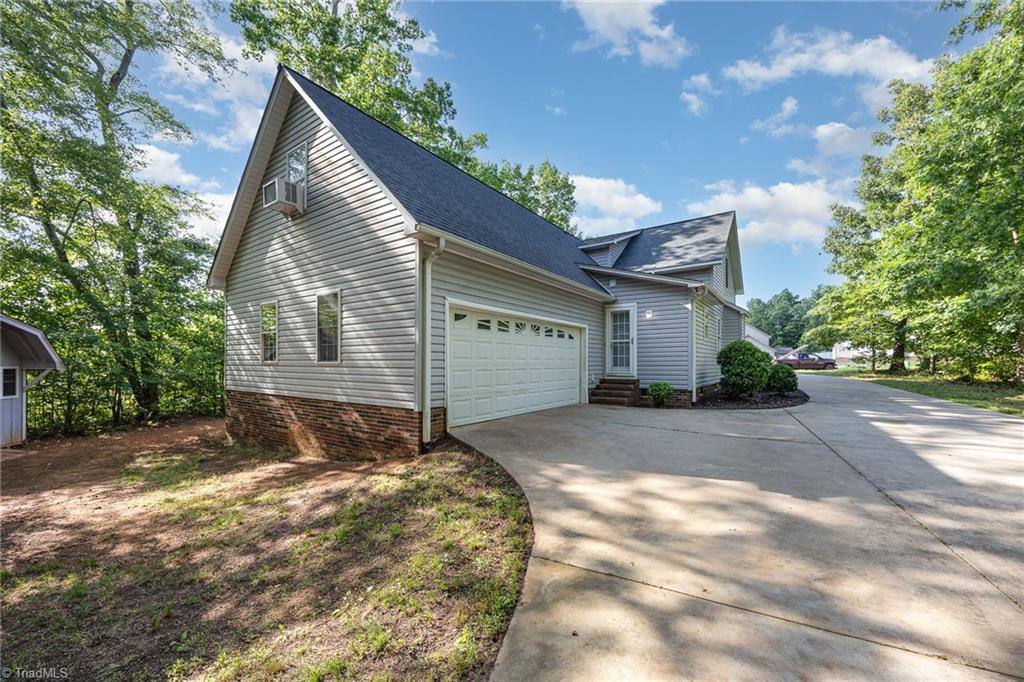 1329 Chickadee Circle, Asheboro, North Carolina image 26