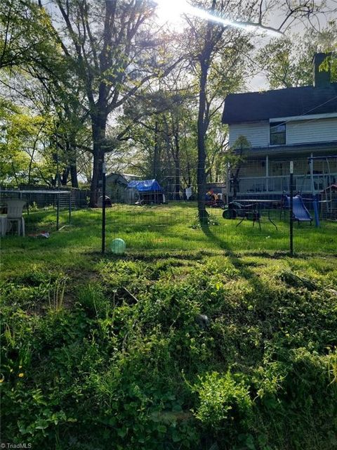 Homes For Sale - 209 Howe Street<br/> Eden, NC 27288