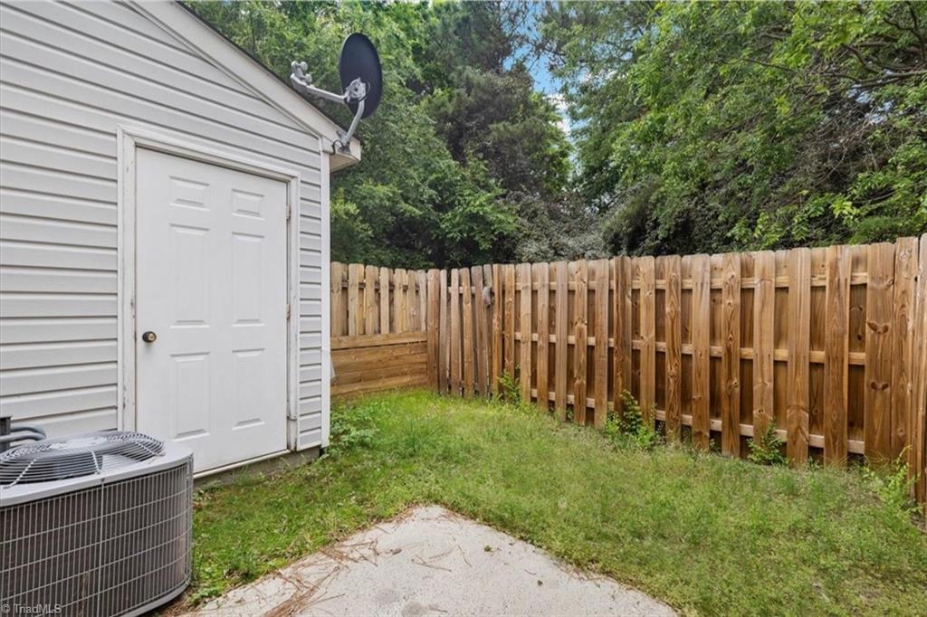 13660 Meade Glen Court, Charlotte, North Carolina image 14