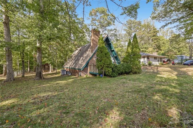 314 Bryan Street, photo 3 of 30