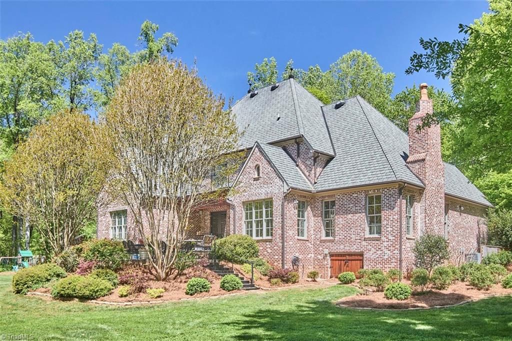 Photo of 3560 Kirklees Road, Winston-Salem, NC 27104 (MLS # 1177385)