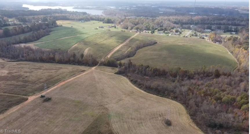 9135 US Highway 220 N