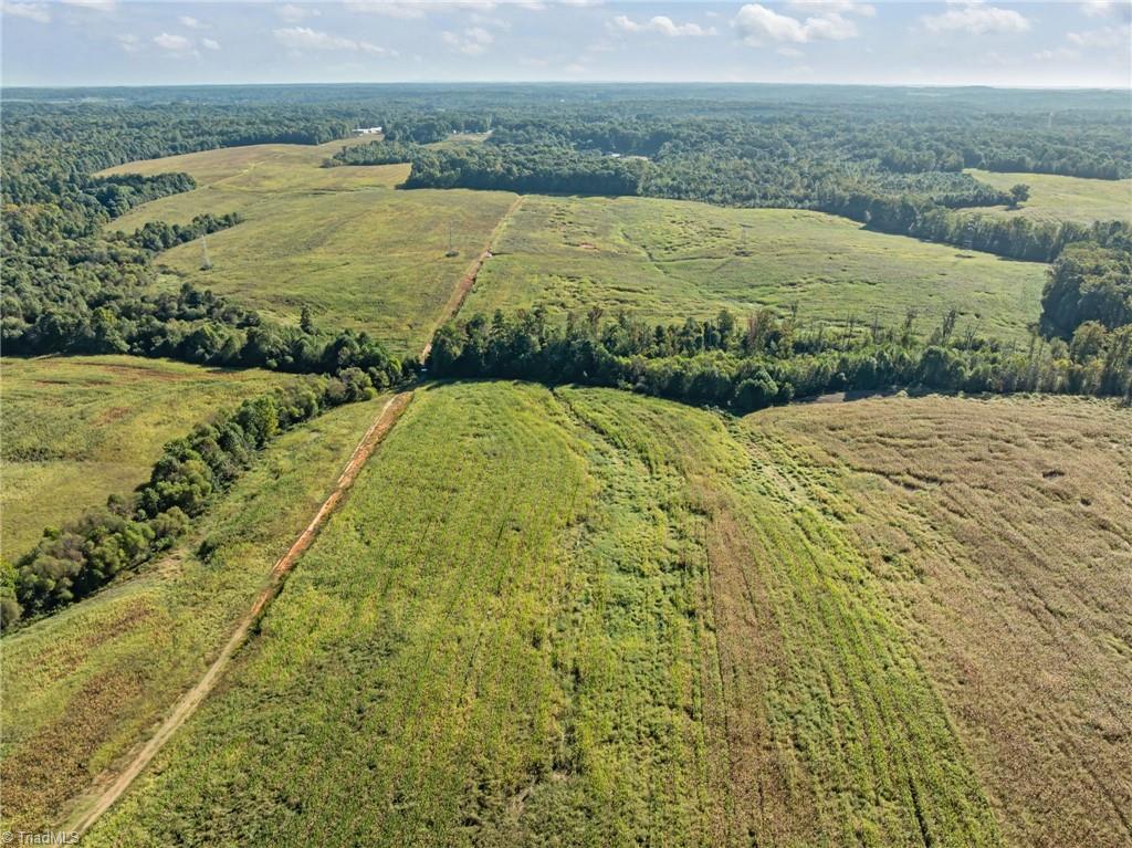 9135 US Highway 220 N