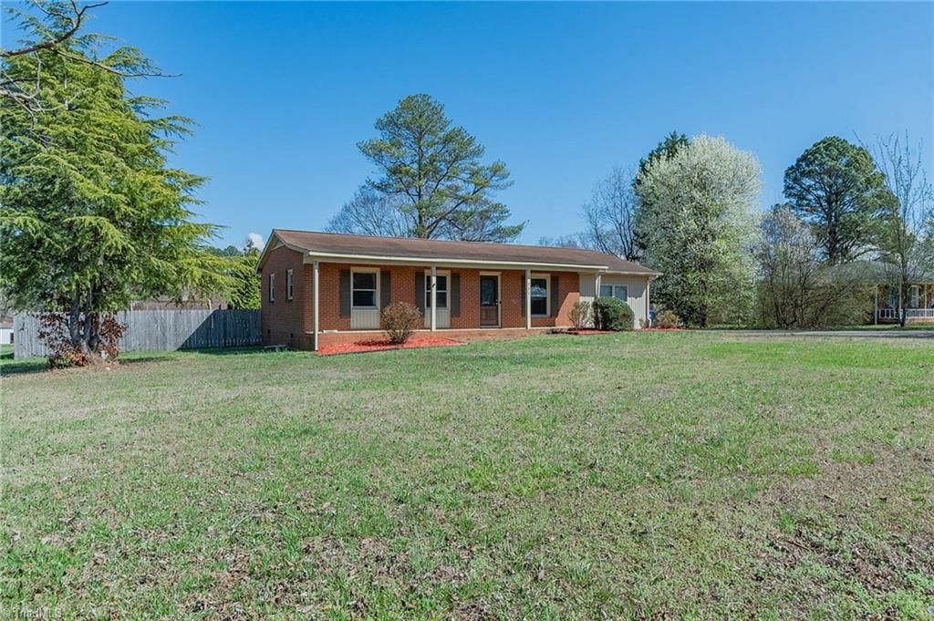 Photo of 131 Cherry Lane, Lexington, NC 27292 (MLS # 1212654)