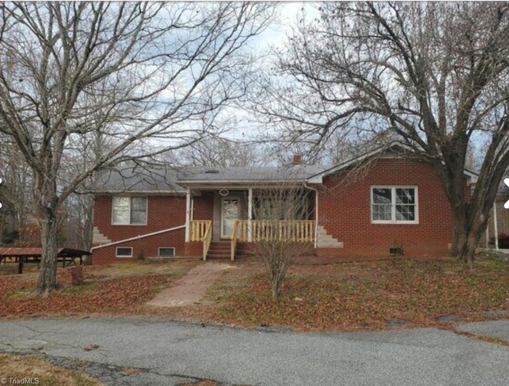 Photo of 2060 Coltrane Mill Road, Randleman, NC 27317 (MLS # 1203080)