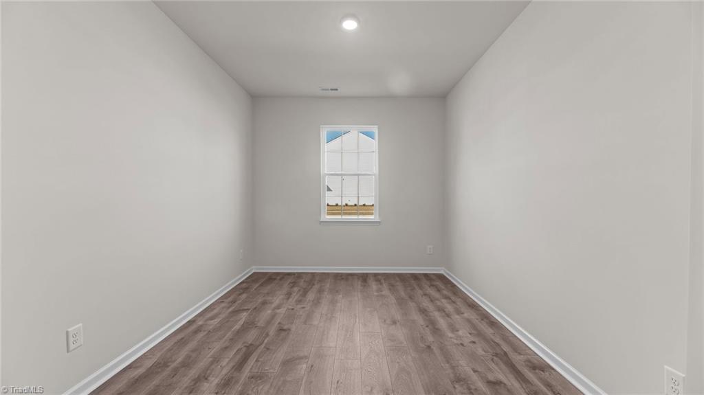 128 Willowbrooke Court