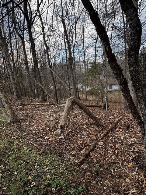 Vacant Land For Sale - 2703 Camillia Cove<br/> High Point, NC 27265