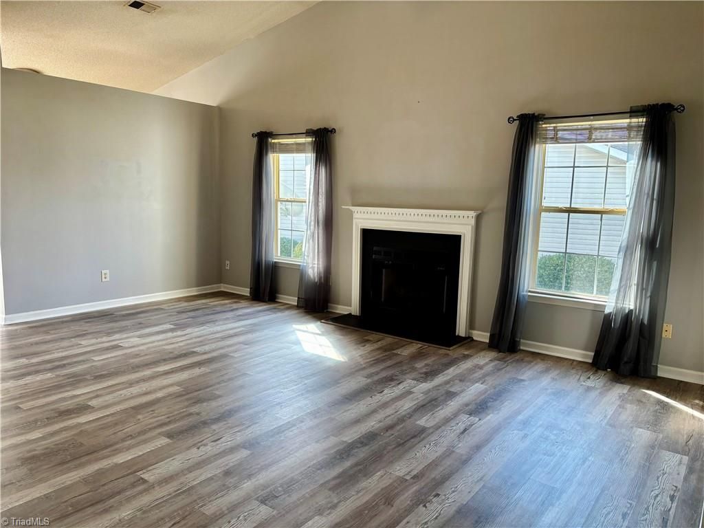 Photo of 702 Oakmont Circle, Archdale, NC 27263 (MLS # 1212502)