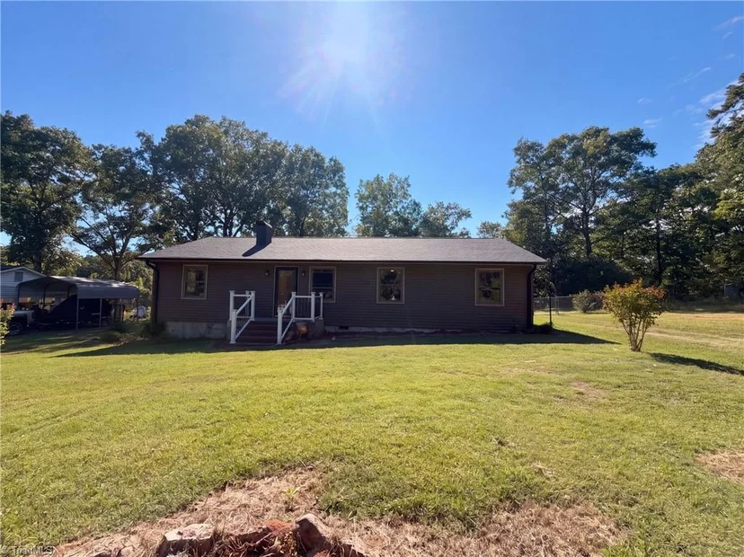 231 Oakgrove Road, photo 1 of 25