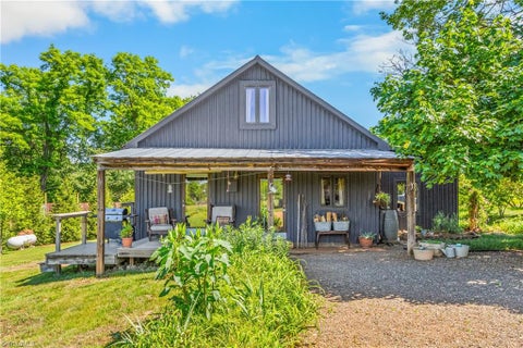 Homes For Sale - 1930 Snow Hill Church Road<br/> Danbury, NC 27016