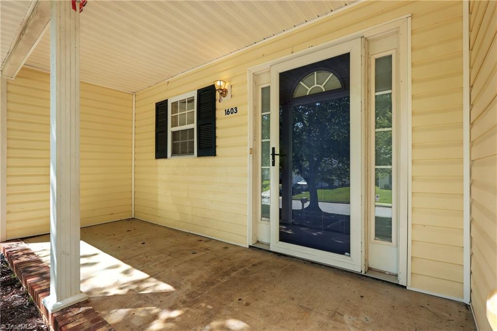 1603 Coventry Woods Court