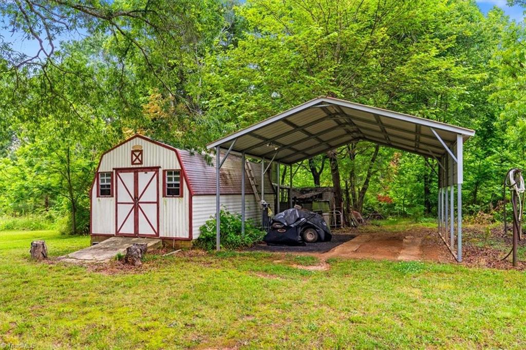 318 Sedalia Road, Gibsonville, North Carolina image 24