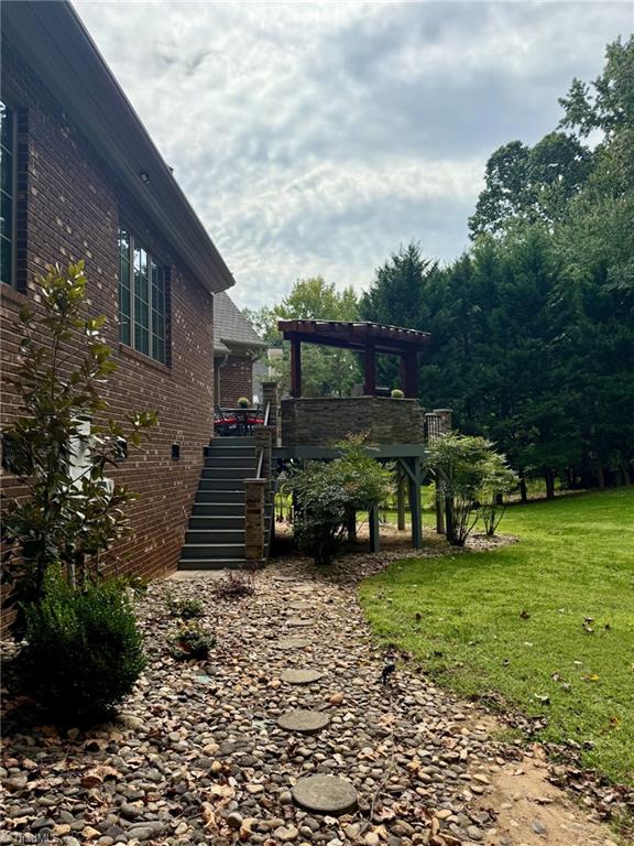 Greensboro, North Carolina 27407, United States, 4 Bedrooms Bedrooms, ,4 BathroomsBathrooms,Residential,Active,97877