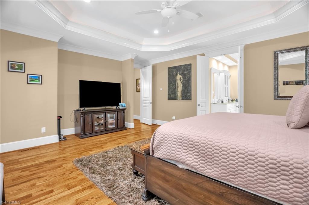 Greensboro, North Carolina 27407, United States, 4 Bedrooms Bedrooms, ,4 BathroomsBathrooms,Residential,Active,97877