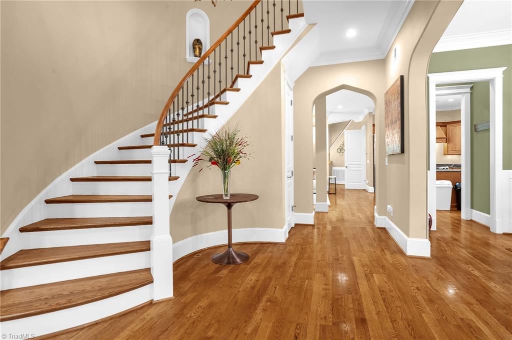 Greensboro, North Carolina 27407, United States, 4 Bedrooms Bedrooms, ,4 BathroomsBathrooms,Residential,Active,97877