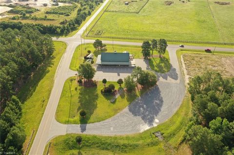 1348 Tabernacle Church Road Candor NC 27229