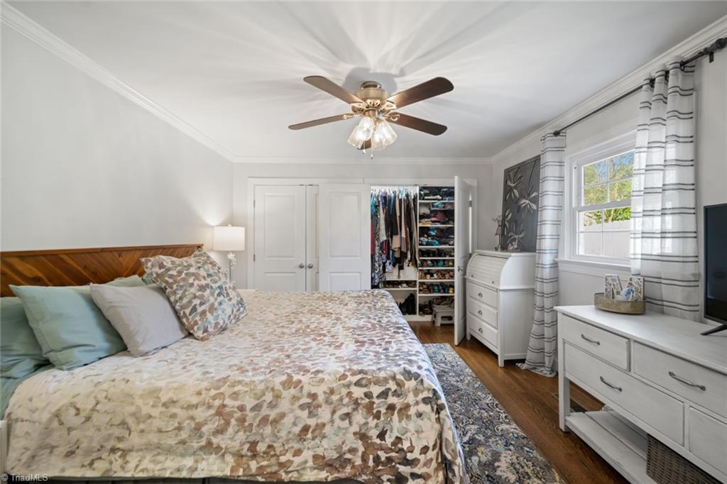 Winston-Salem, North Carolina 27103, United States, 3 Bedrooms Bedrooms, ,2 BathroomsBathrooms,Residential,Pending,93212