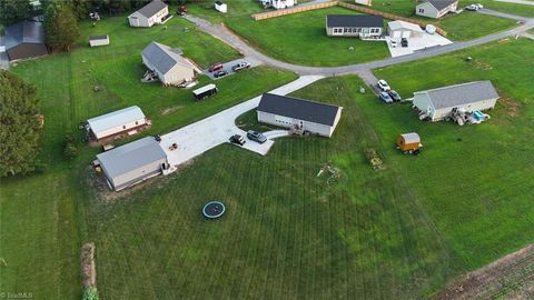 A home in Yadkinville