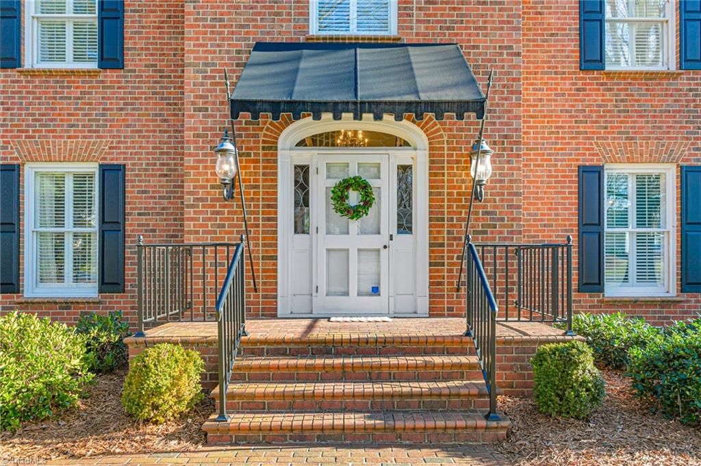 Photo of 441 Fieldstone Drive, Burlington, NC 27215 (MLS # 1206723)