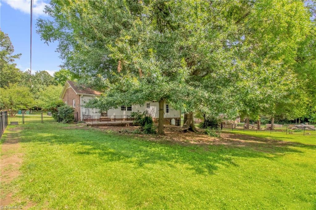 3810 Willowood Drive, Clemmons, North Carolina image 33