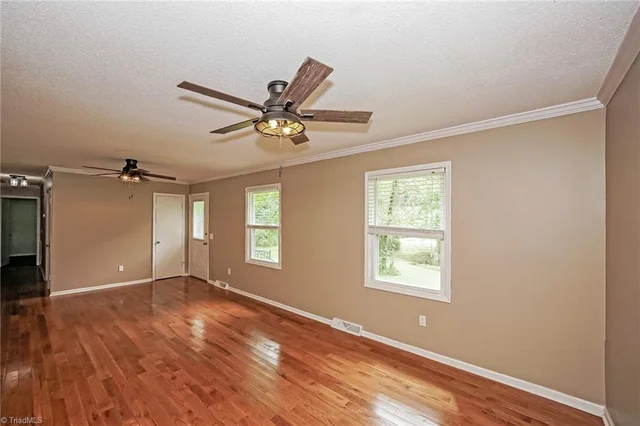 244 Brookside Drive, photo 3 of 20