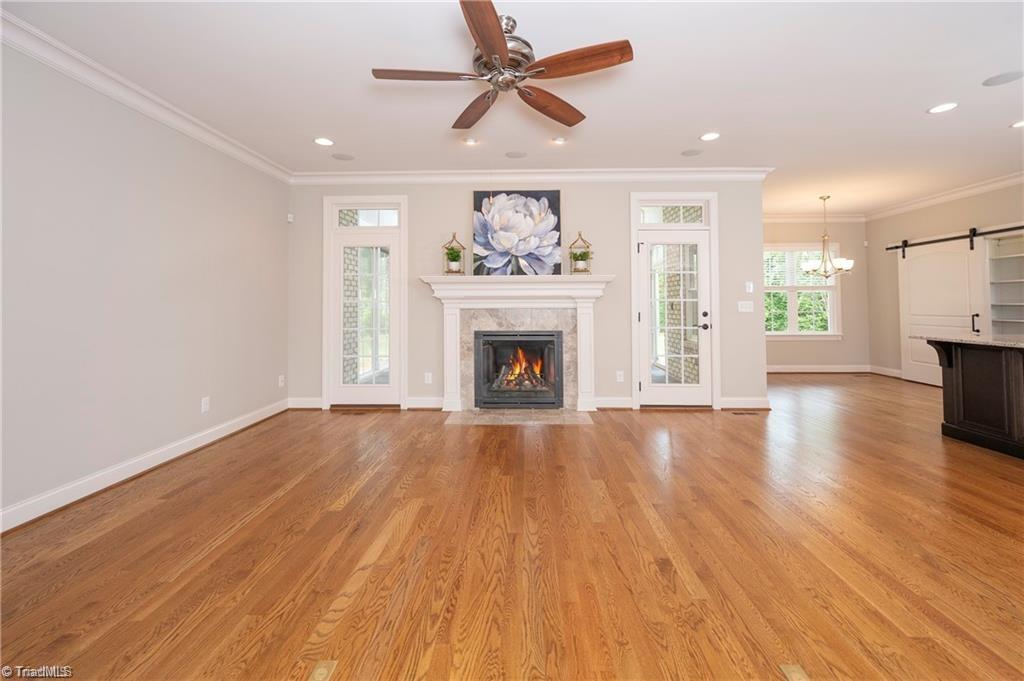 1953 Woodstock Road