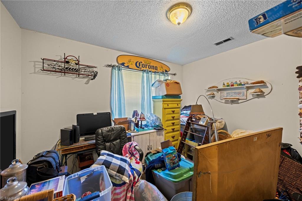 1112 Trinity Street #802, Thomasville, North Carolina image 4