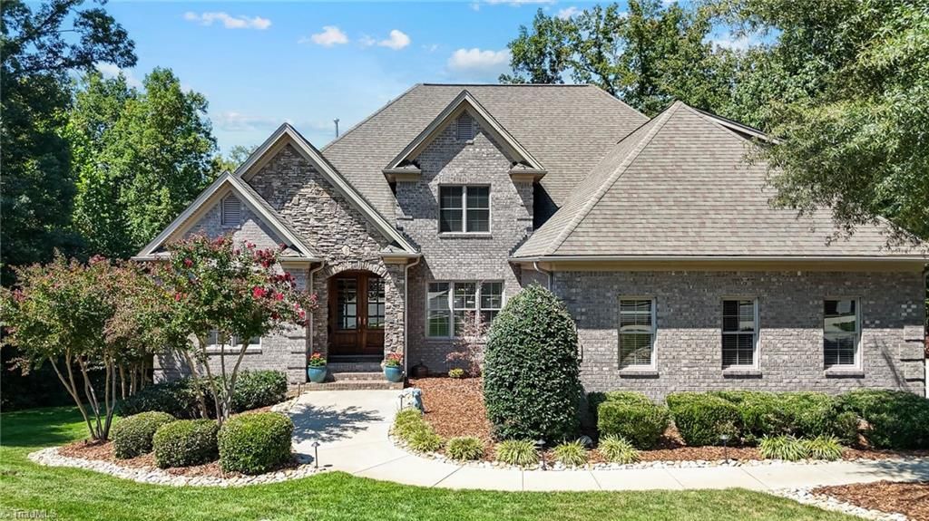 Photo of 2849 Saint Giles Court, High Point, NC 27262 (MLS # 1212787)
