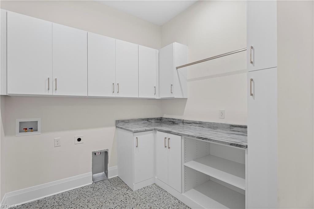 Lewisville, North Carolina 27023, United States, 3 Bedrooms Bedrooms, ,3 BathroomsBathrooms,Residential,Pending,65614