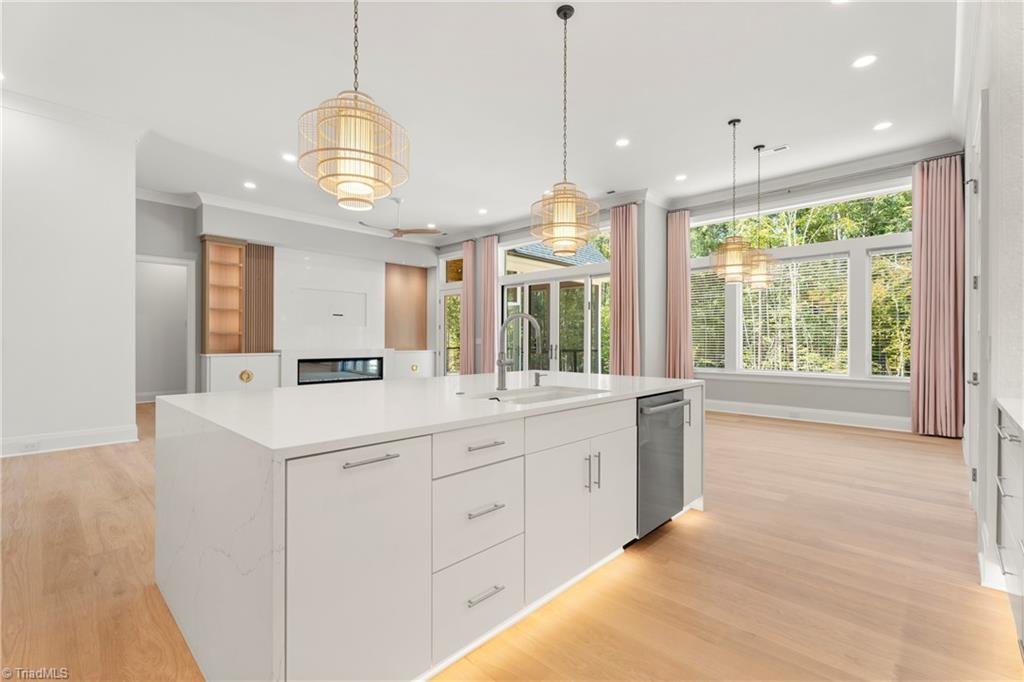 Lewisville, North Carolina 27023, United States, 3 Bedrooms Bedrooms, ,3 BathroomsBathrooms,Residential,Pending,65614