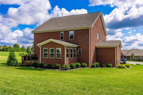 A home in Stokesdale