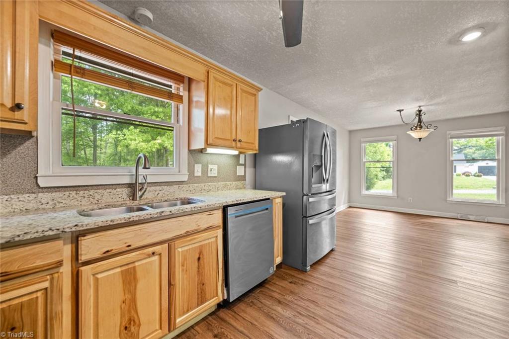 203 Millbrook Lane, Walnut Cove, North Carolina image 7