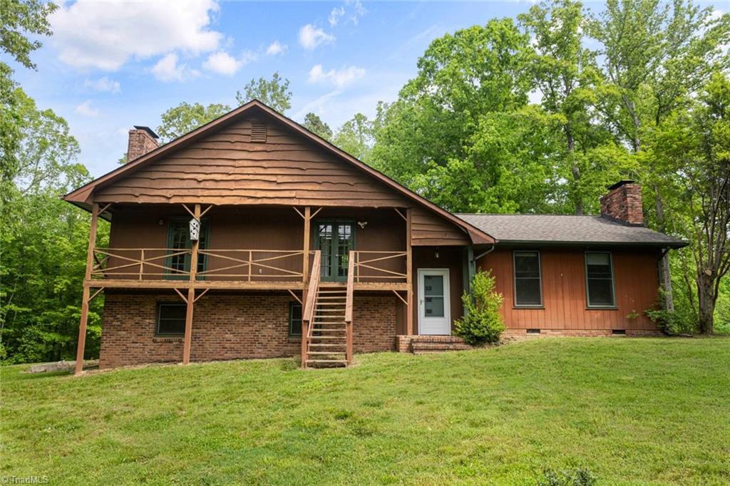 203 Millbrook Lane, Walnut Cove, North Carolina image 2