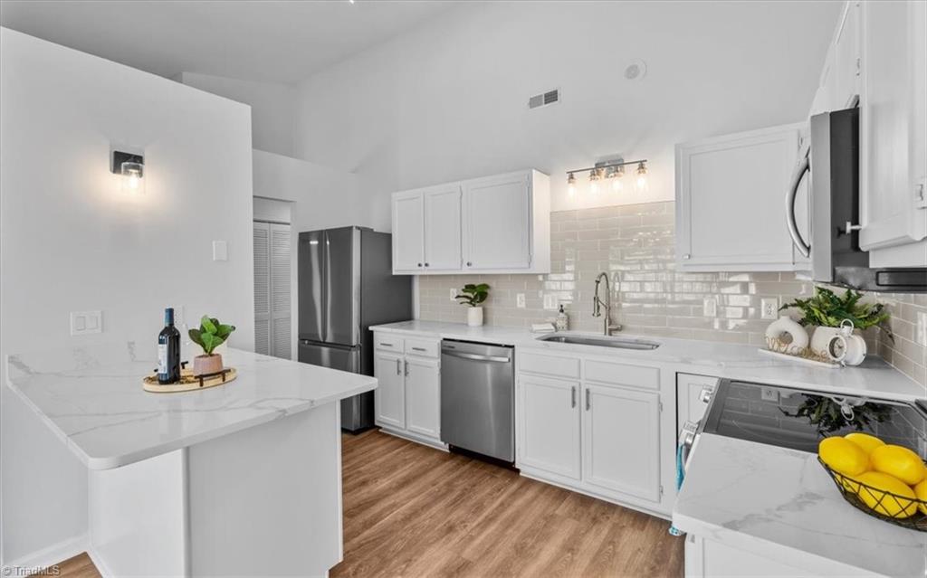 2601 Spring Bridge Circle, Greensboro, North Carolina image 4