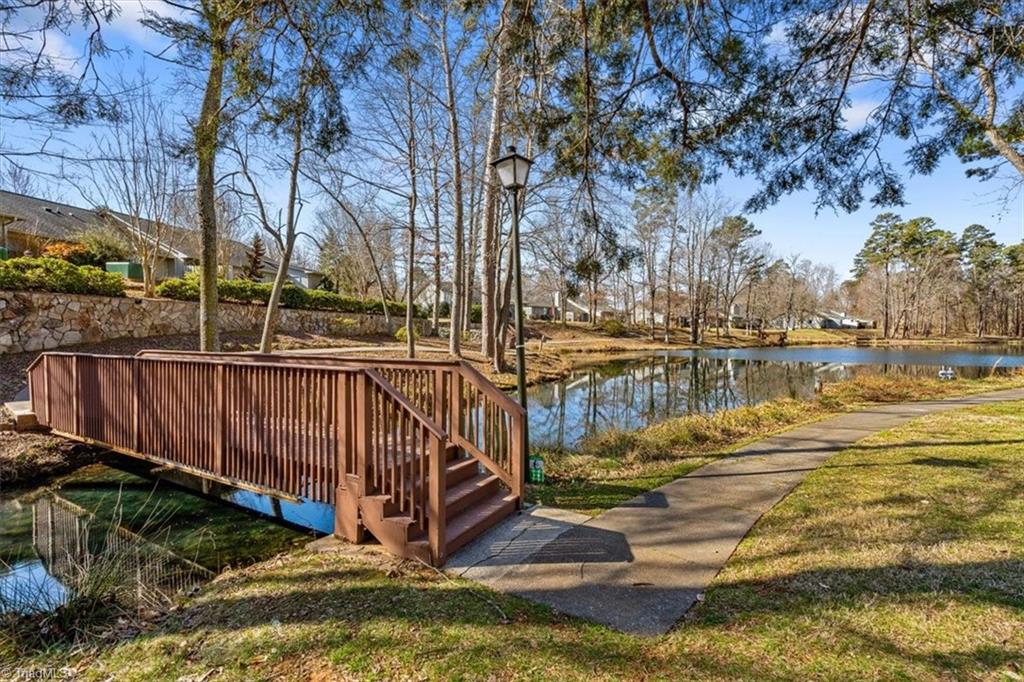 2601 Spring Bridge Circle, Greensboro, North Carolina image 36