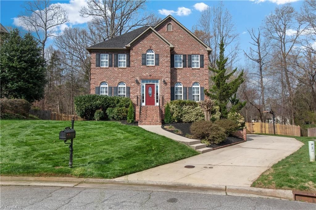 Photo of 1360 Rosewood Court, Winston-Salem, NC 27103 (MLS # 1212949)