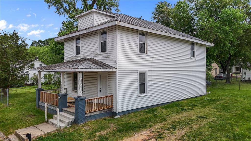 811 Lindsey Street, Reidsville, North Carolina image 27