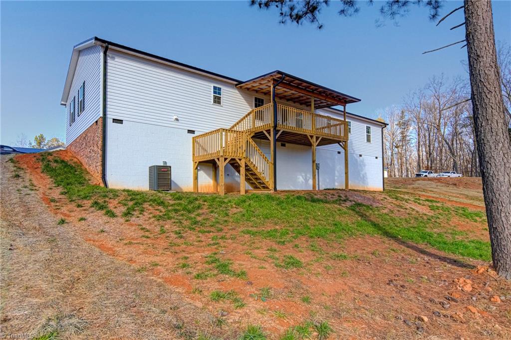 1116 Mahaney Lane, Yadkinville, North Carolina image 32