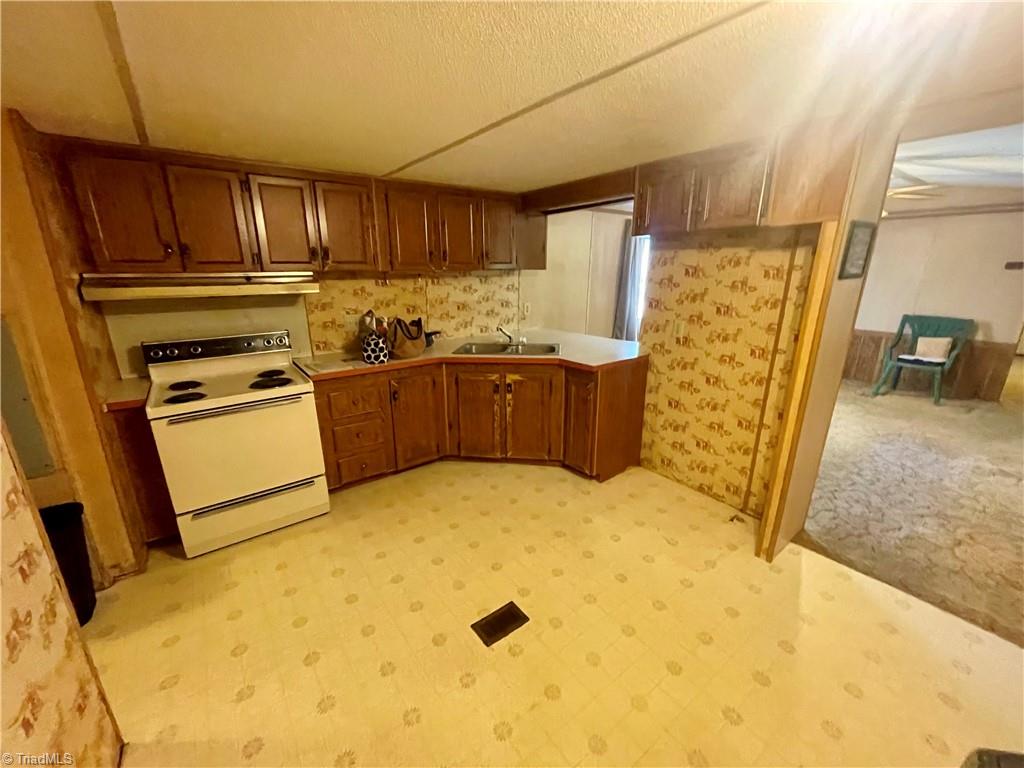 171 Frank Road, Denton, North Carolina image 4
