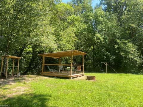 Vacant Land For Sale - 3258 Red White And Blue Road<br/> North Wilkesboro, NC 28669