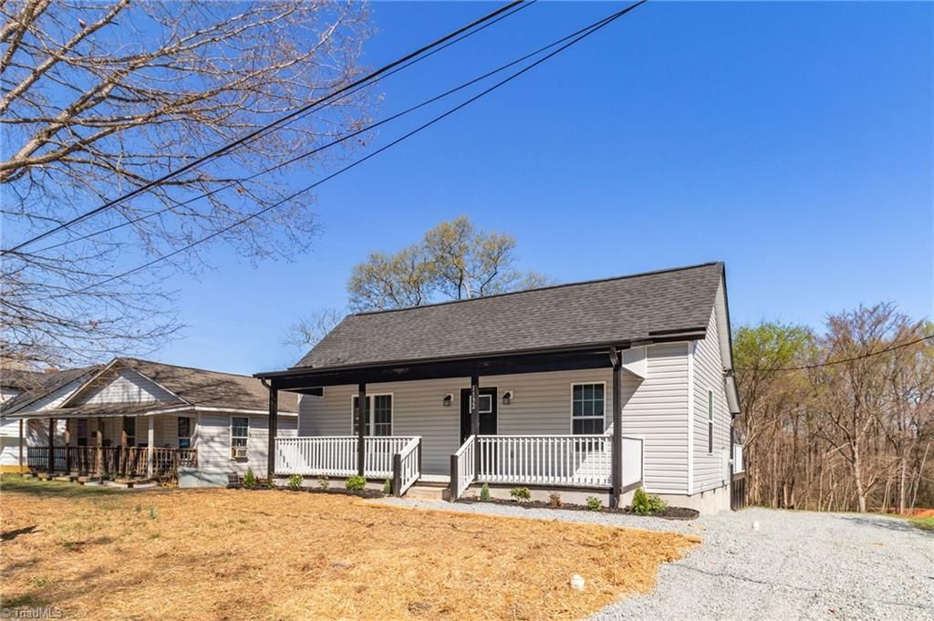 Photo of 1132 W Green Street, Thomasville, NC 27360 (MLS # 1214456)