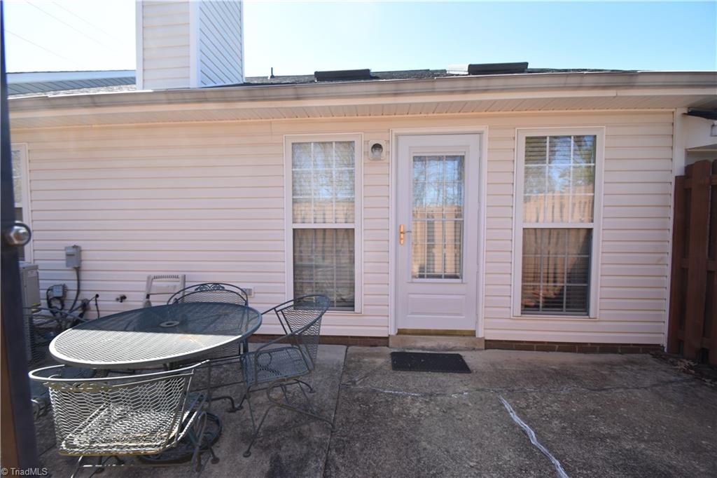 4473 Fair Oaks Lane, High Point, North Carolina image 7