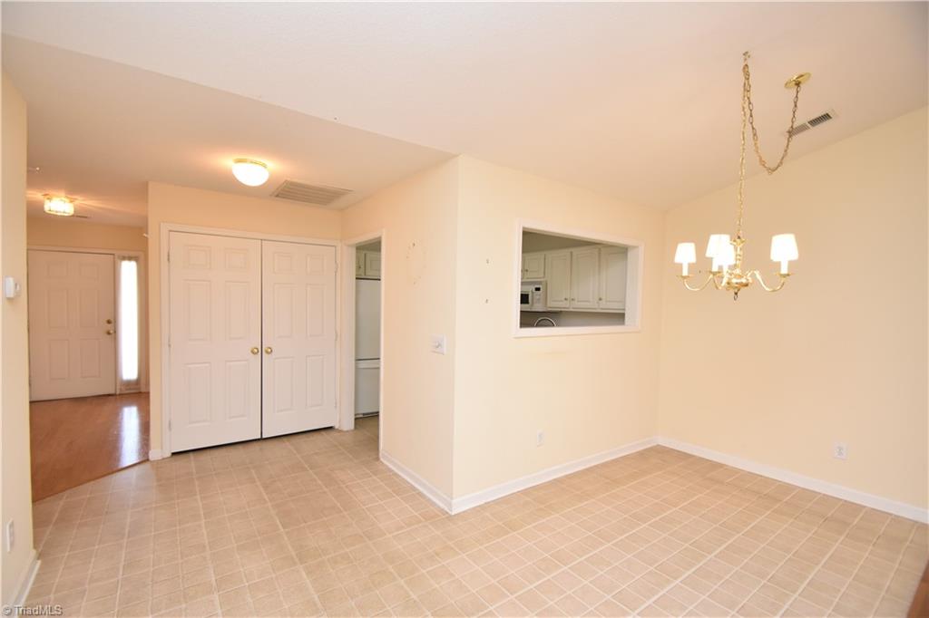 4473 Fair Oaks Lane, High Point, North Carolina image 26