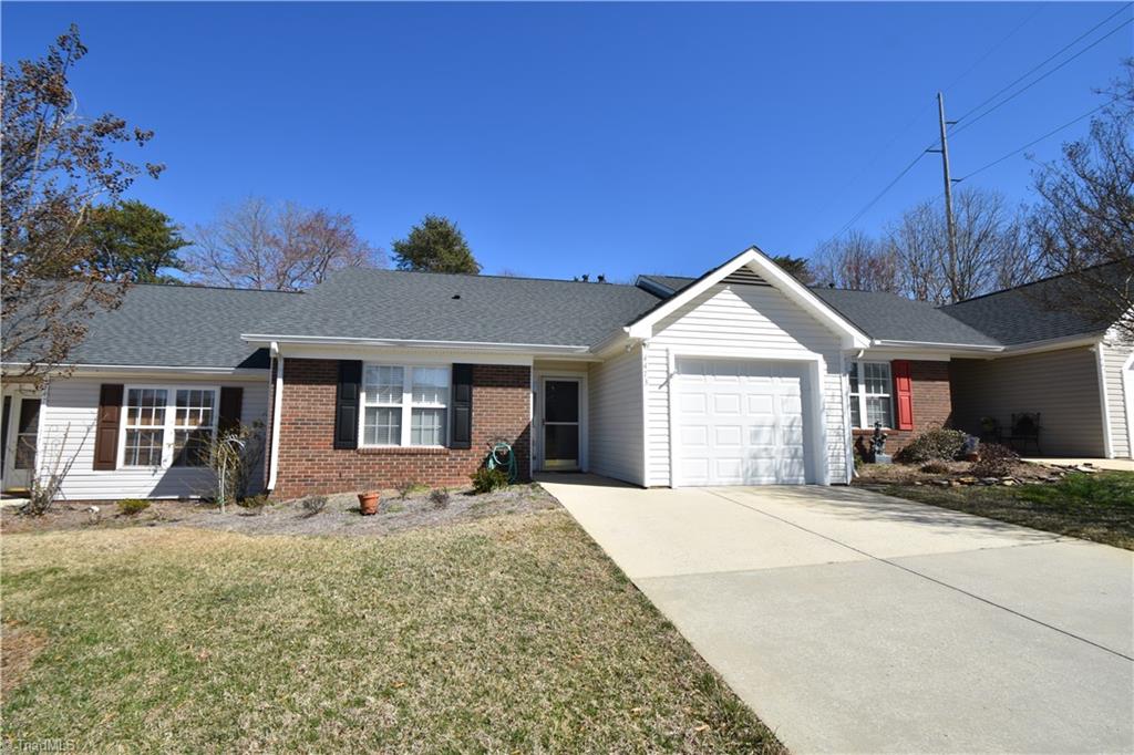 4473 Fair Oaks Lane, High Point, North Carolina image 5